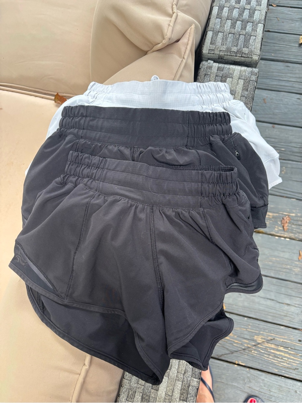 Lululemon Bundle 3 pairs Hotty Hot low rise shorts